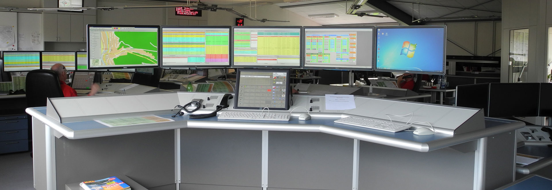 Computer der integrierten Leitstelle